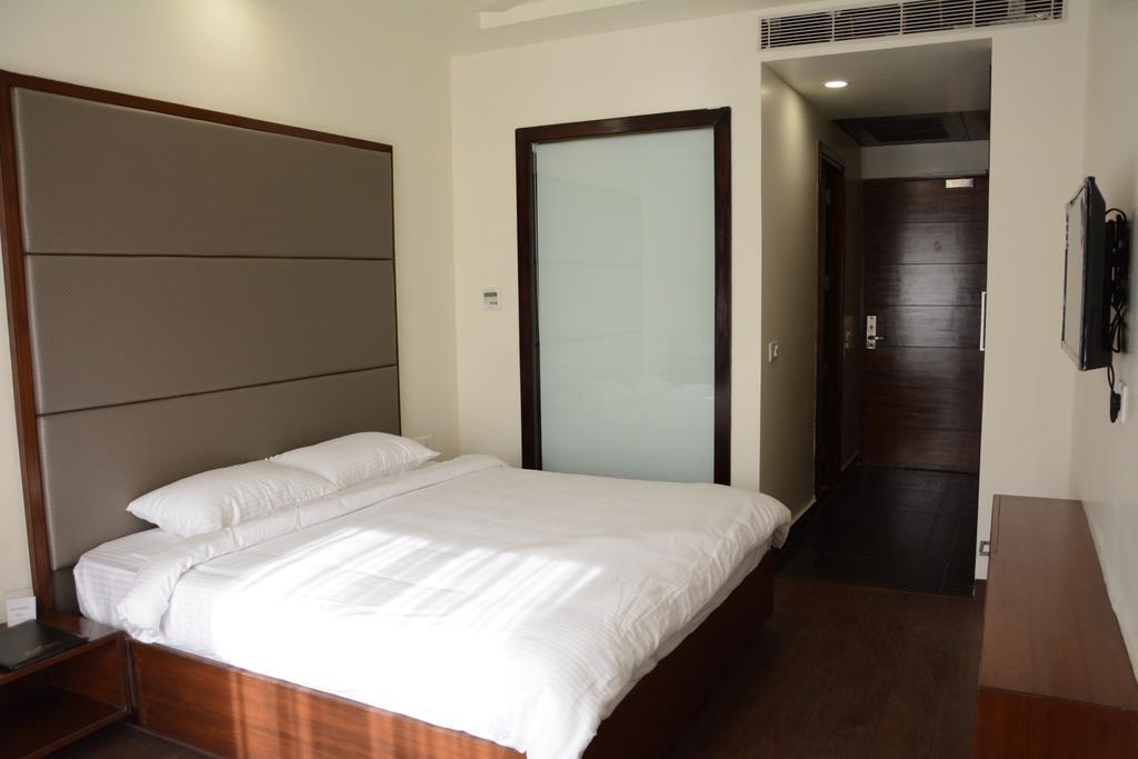 Green Hotel & Restaurant Pathānkot Habitación foto